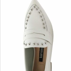 Kensie pointed toe flats/Size 8